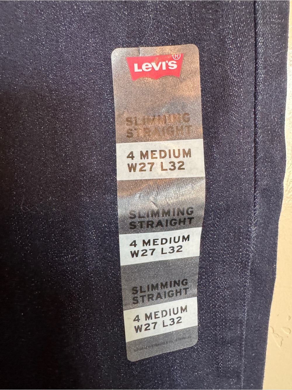 LEVI’S Slimming Straight Indigo Jeans 4L 27x32 - Picture 4 of 7